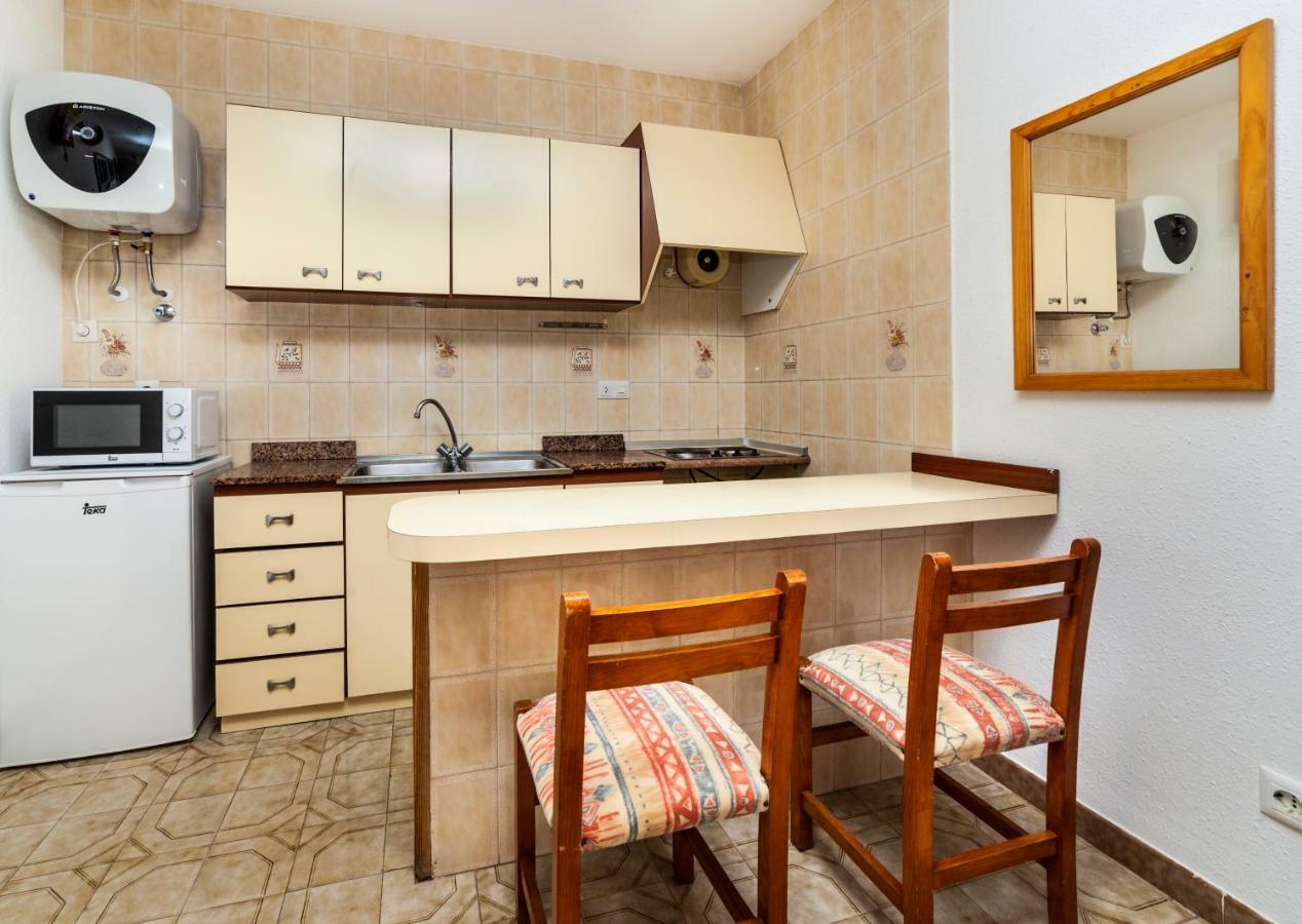 Apartamentos Charlys Can Picafort Can Picafort  Eksteriør billede