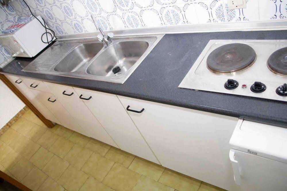 Apartamentos Charlys Can Picafort Can Picafort  Eksteriør billede