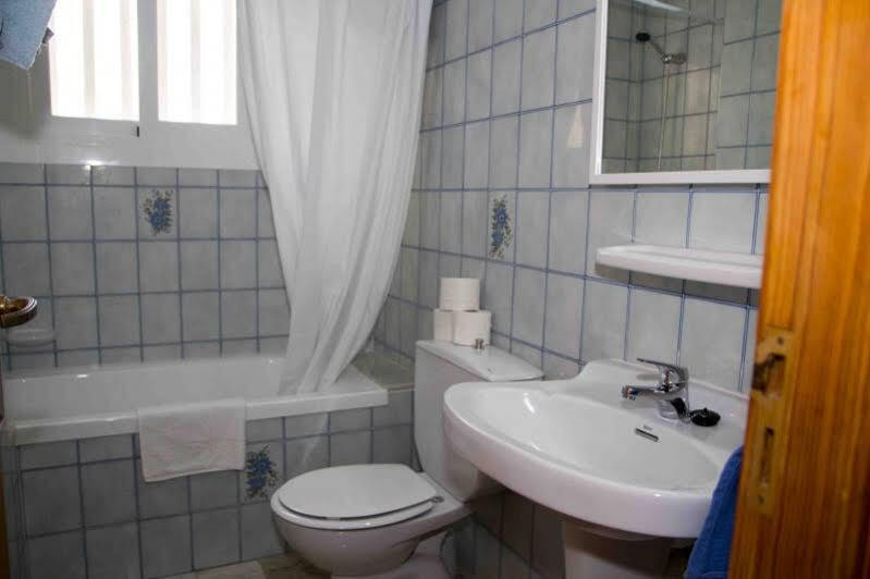 Apartamentos Charlys Can Picafort Can Picafort  Eksteriør billede