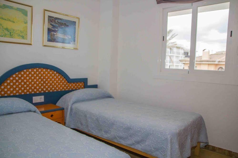 Apartamentos Charlys Can Picafort Can Picafort  Eksteriør billede